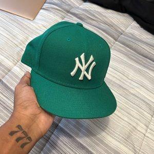 Green New York Yankees Fitted Hat